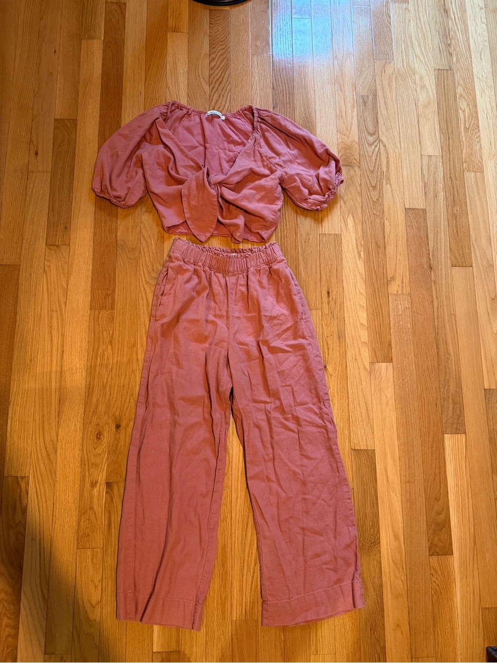 Abercrombie & Fitch Dusty Rose Cropped Tie-Front Top with Wide-Leg Pants